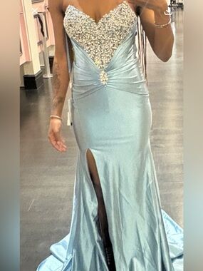Beaded Sweetheart Mermaid Prom Dress in Light Blue
